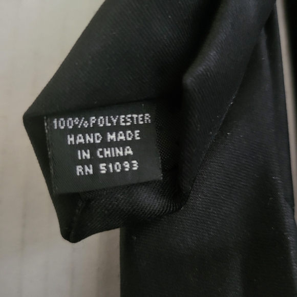 IV Front Black Satin Tie - Picture 4 of 4